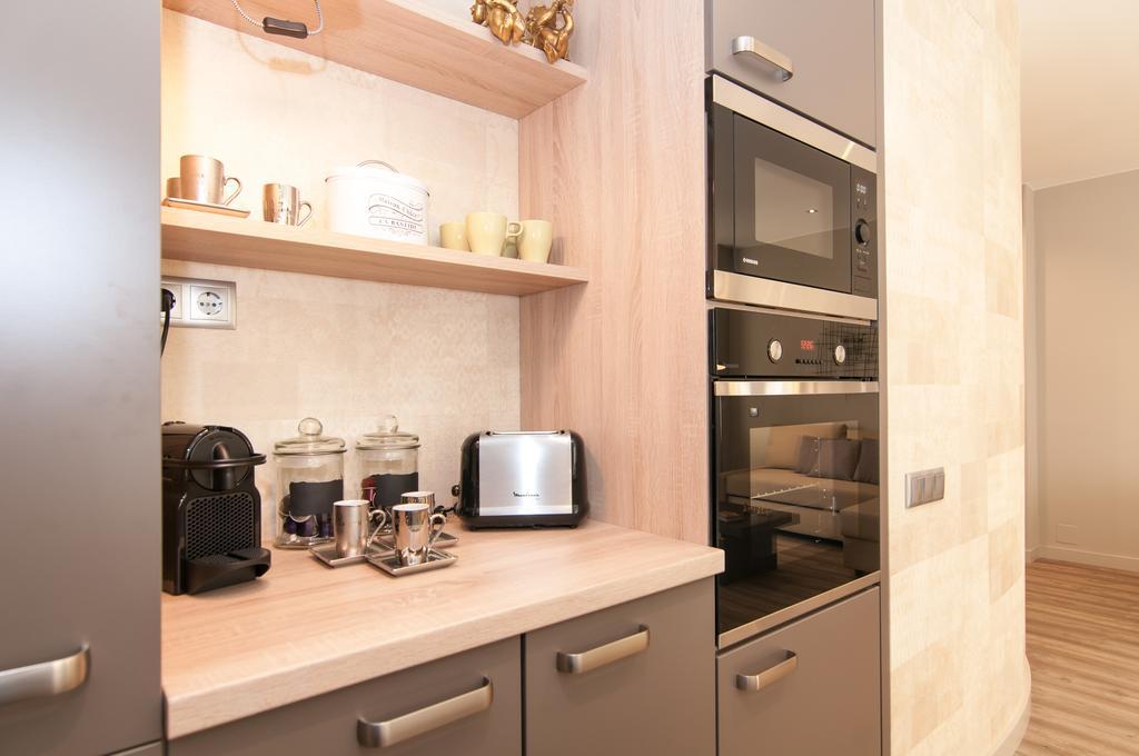 Montaber Apartments - Sagrada Familia Барселона Екстериор снимка
