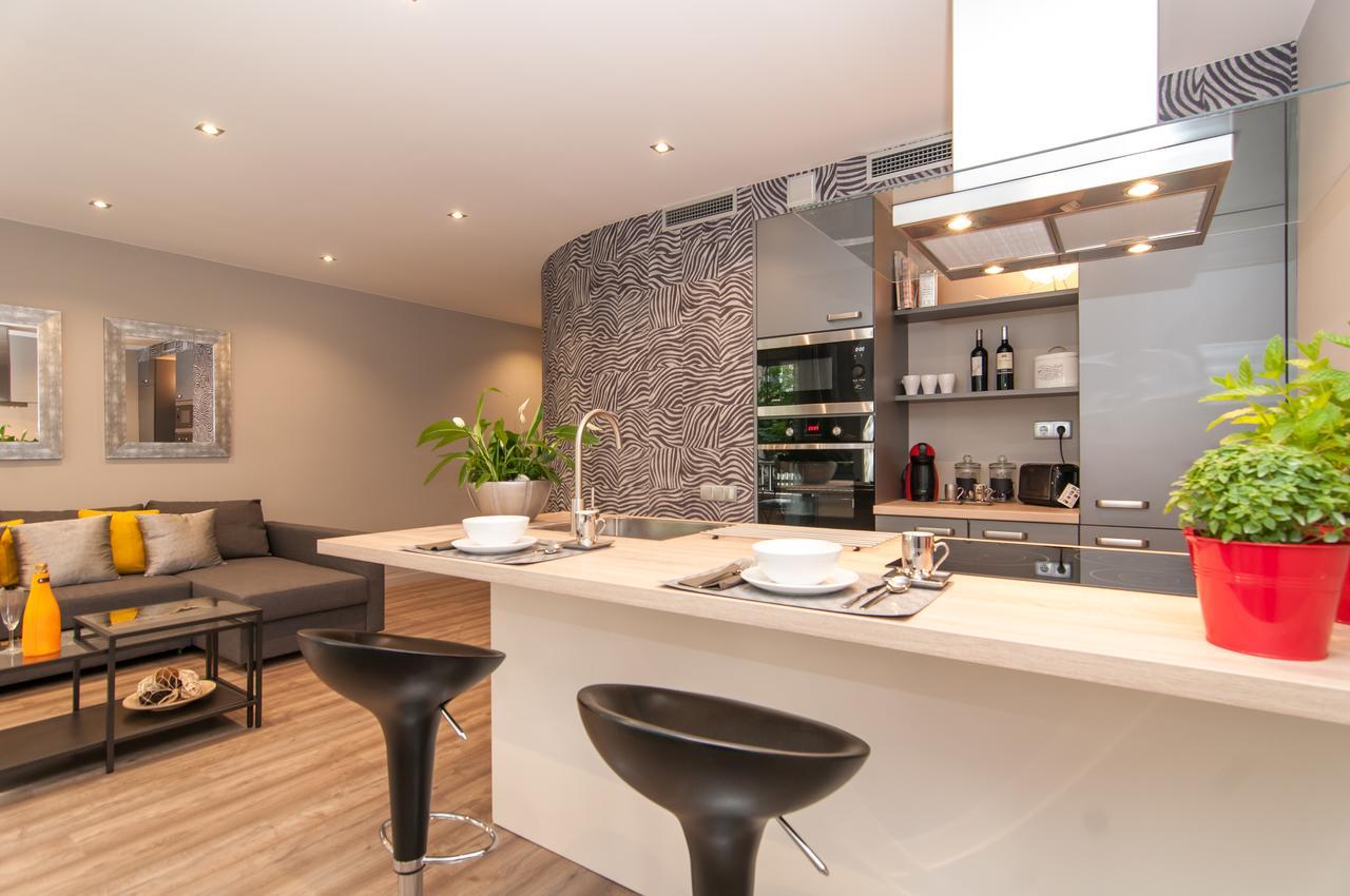 Montaber Apartments - Sagrada Familia Барселона Екстериор снимка